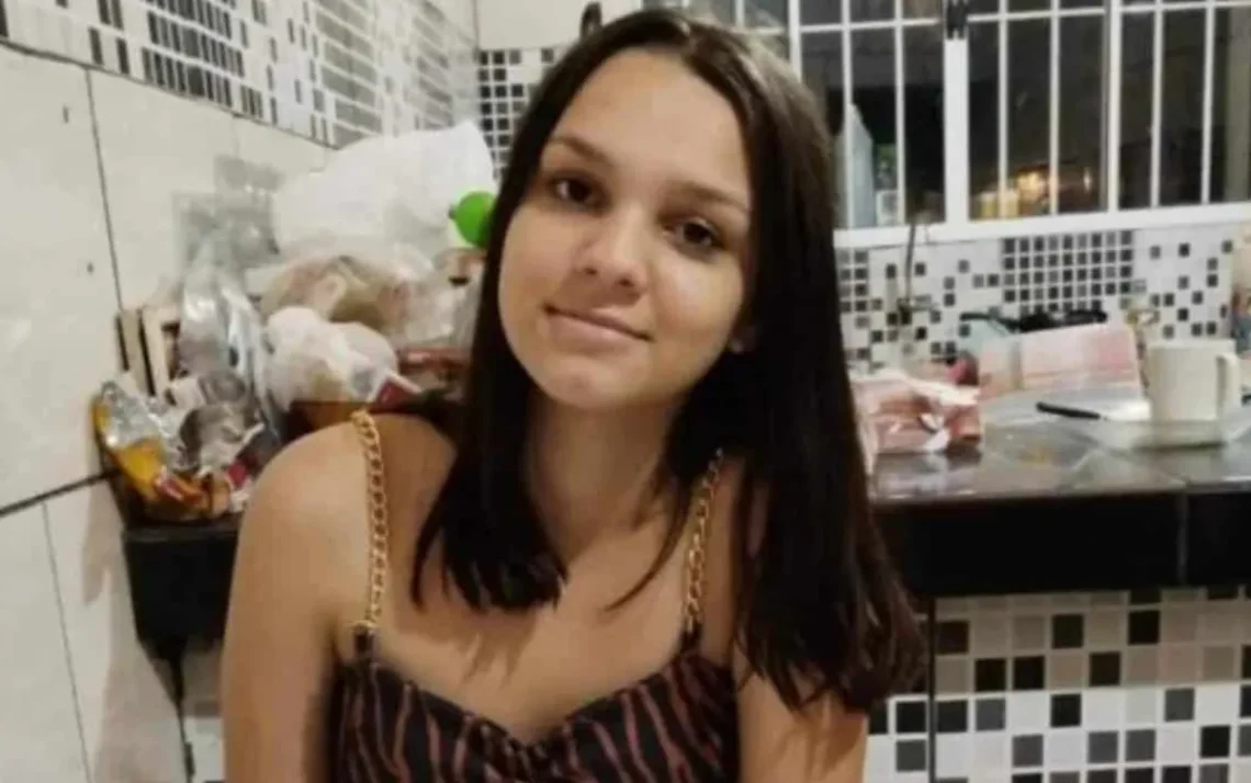 desaparecida, adolescente, jovem, desaparecida;