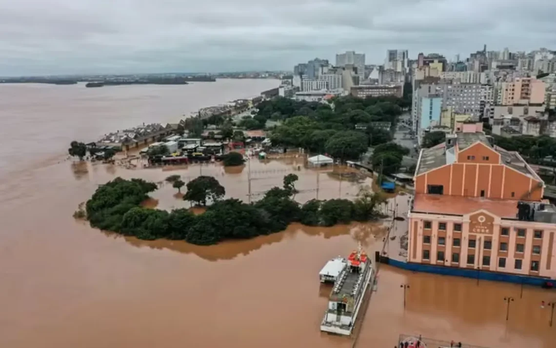 foridades, inundações, tempestades;