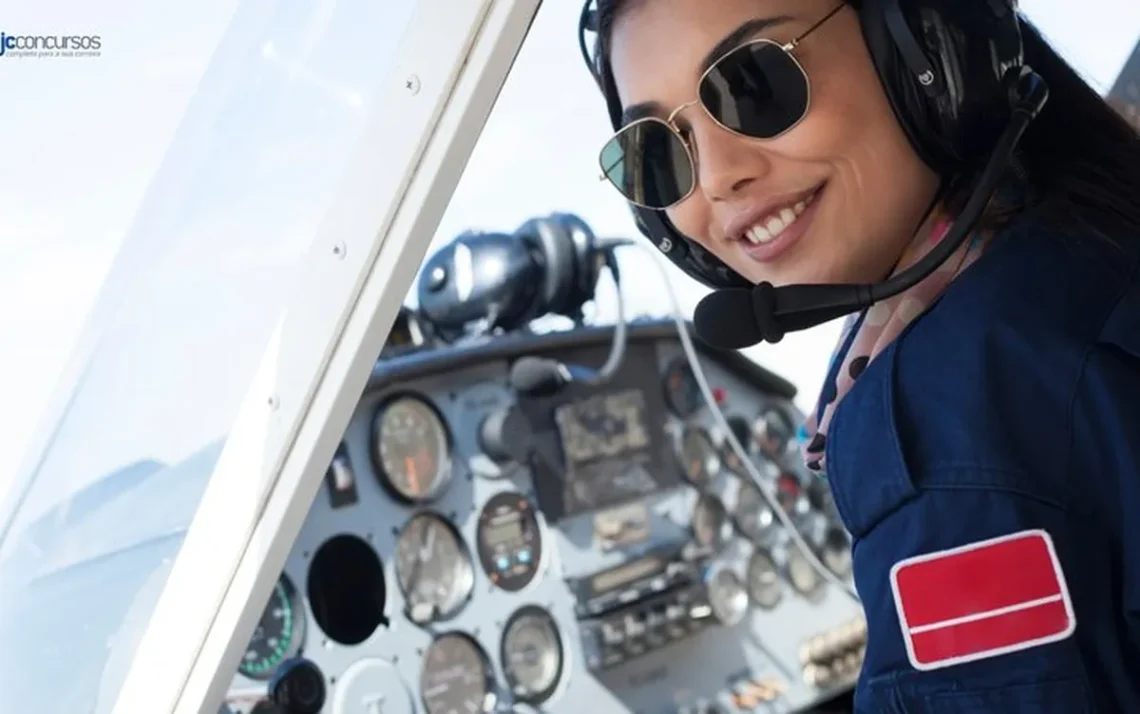 treinamento-de-pilotos, aviação-civil;