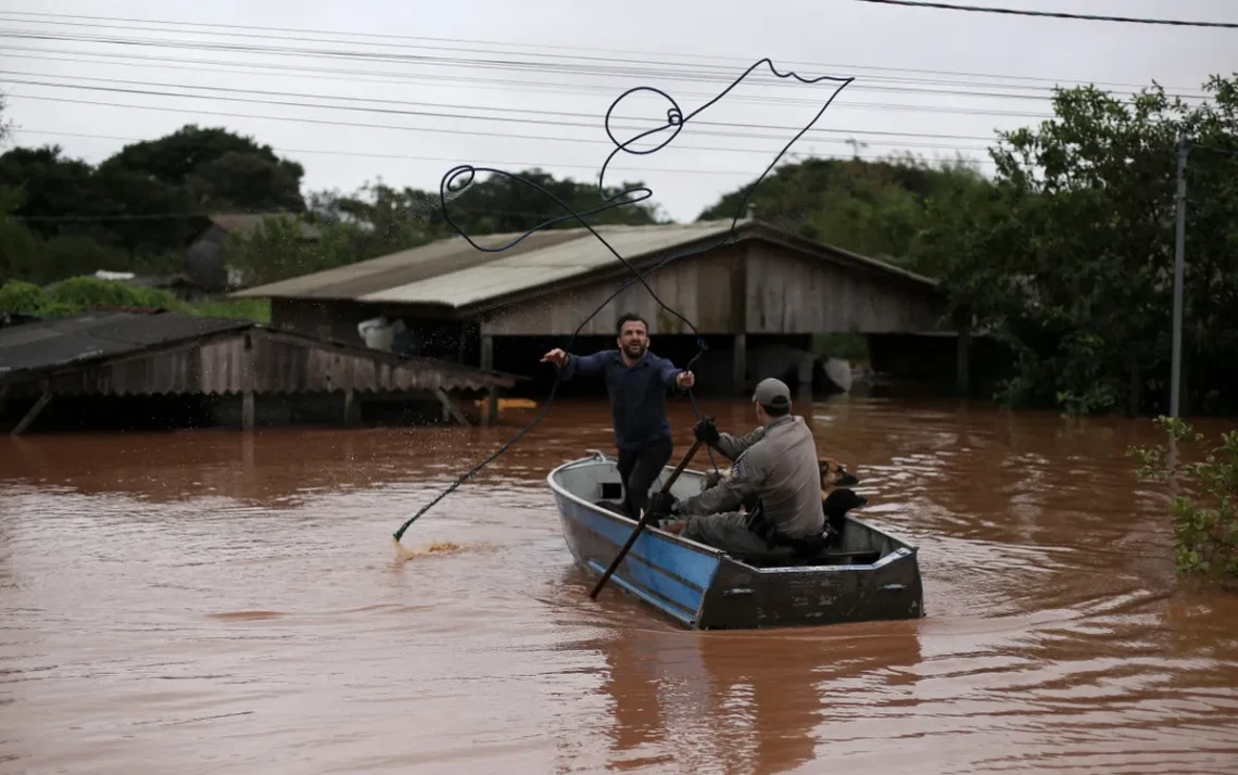 tempestades, temporais, enchente, cheia.