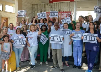 greve, de servidores, de saúde, paralisacao, de trabalho;