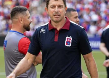 ídolo, técnico;