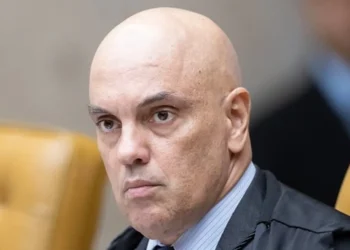 ilegalidade qualificada, corrupção;