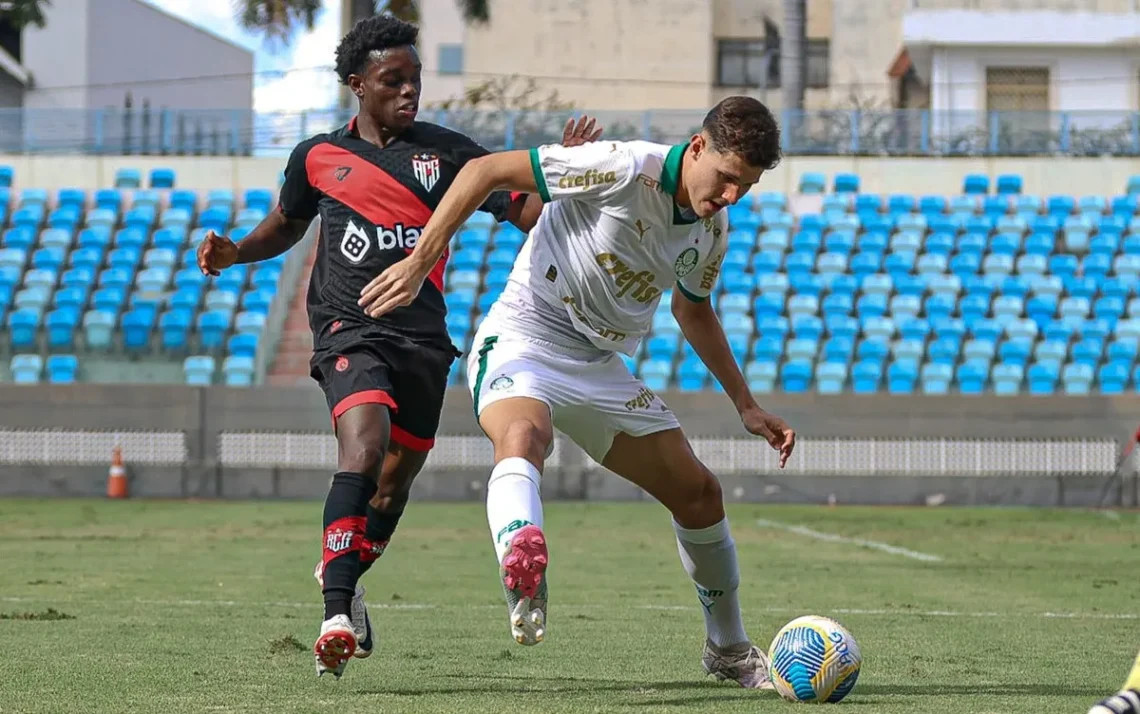 Pedro Ludovico, Alviverde, Crias da Academia;