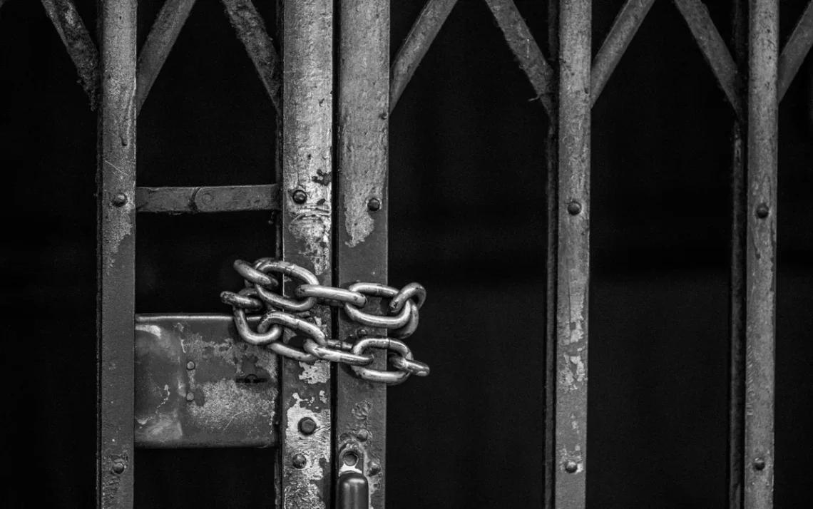 detenção temporal, prisão para averiguações;