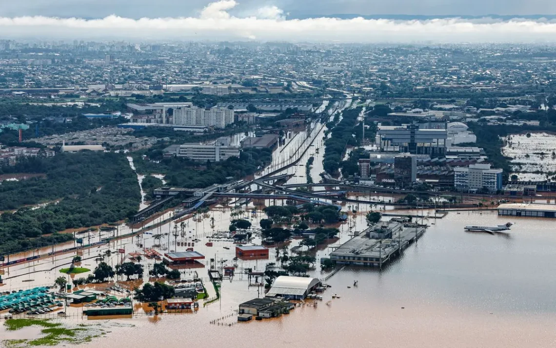 precipitações, pluvias;