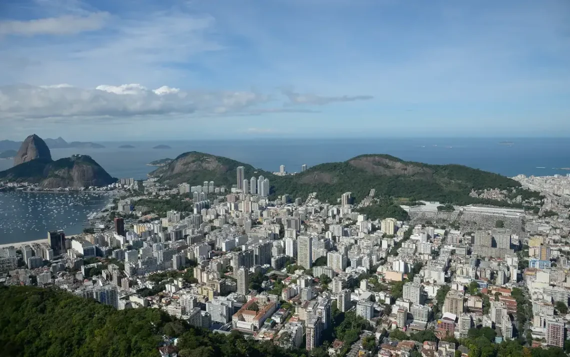 suspensão, de multas;