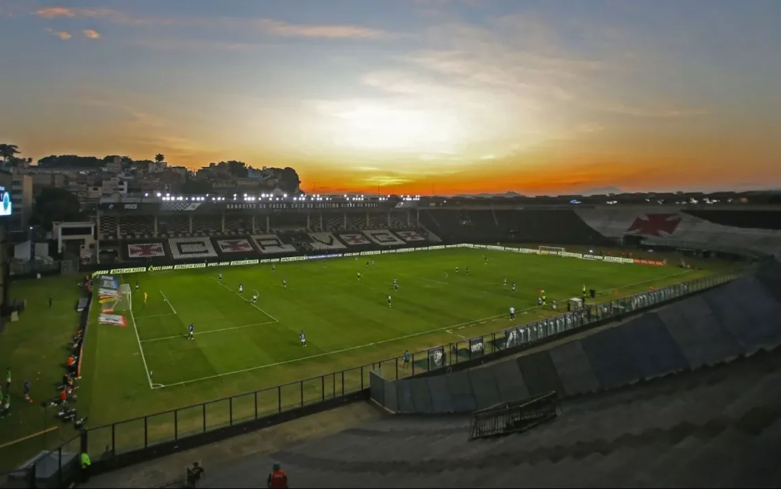 assistência, ajudar, apoio, socorro, ajuda, financeira.