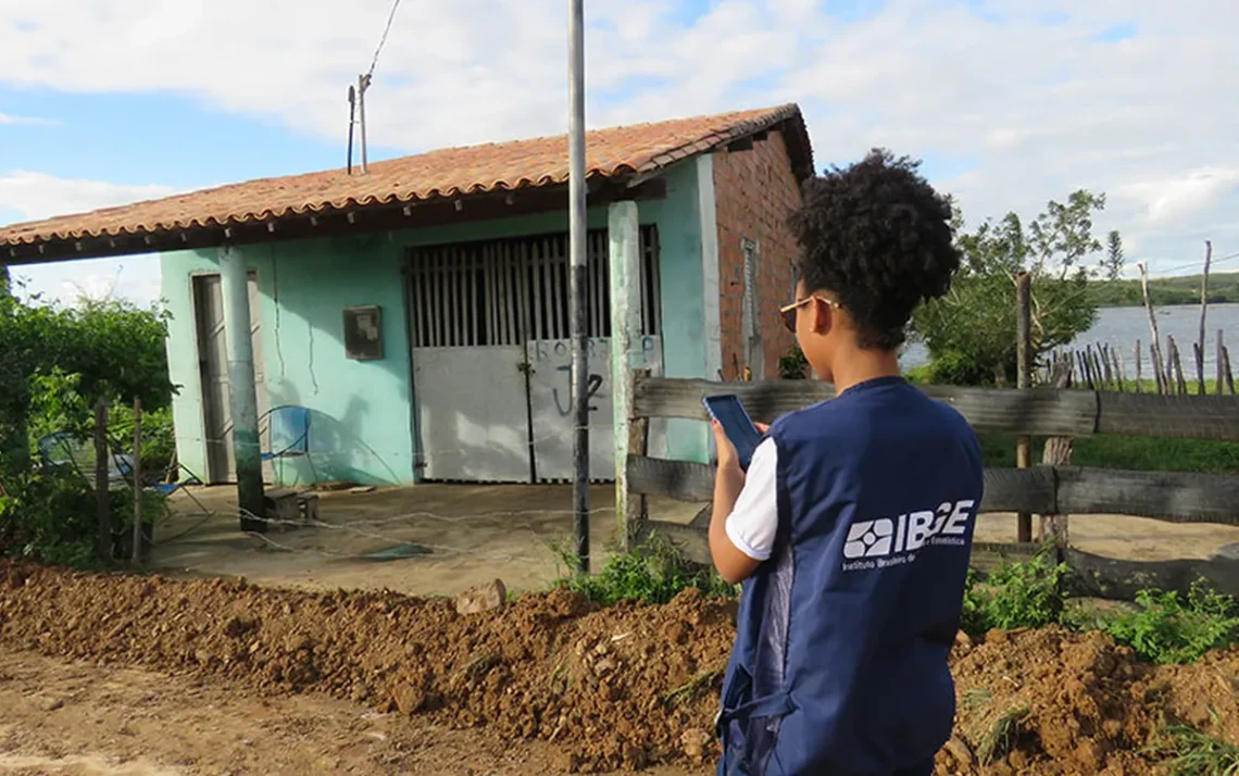 Endereçamentos, Localizações, Domicílios;