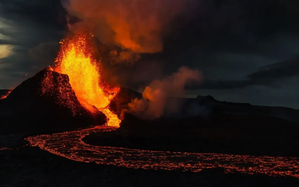 erupções, vulcânicas;