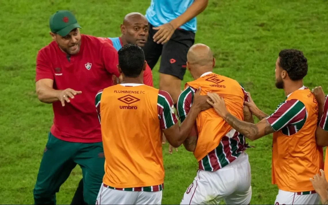 jogador, Fluminense, ser, humano desprezível;