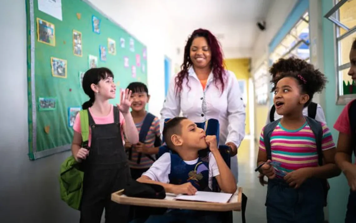 Educação em Direitos Humanos, Promoção de direitos humanos, Formação continuada em direitos humanos;