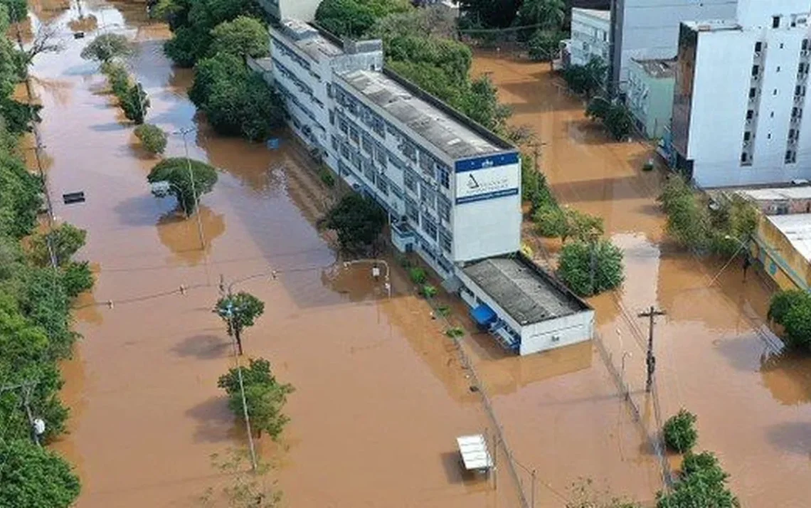 reestruturação, melhorias, renovação;