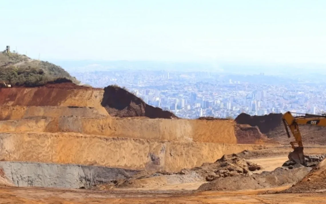 empresa, de mineração