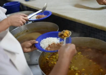 faminto, subalimentado, desnutrido