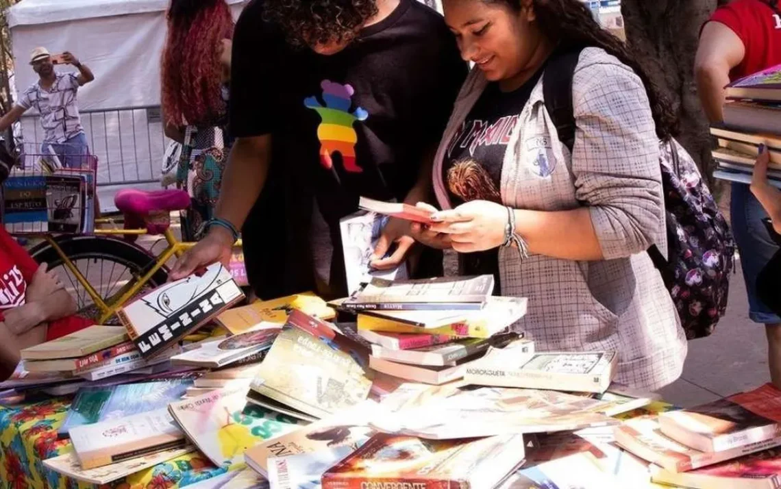 Festival literário, Exposição de livros, Encontro literário;